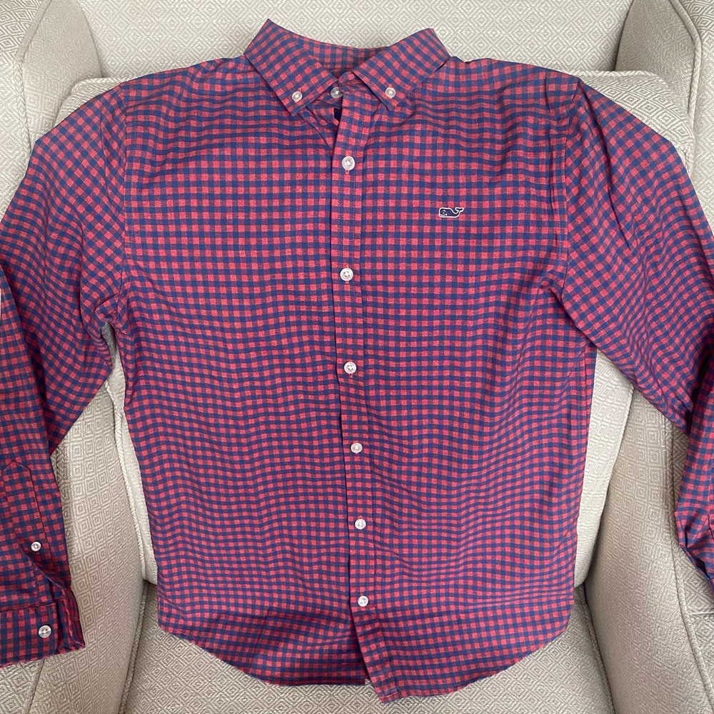 Vineyard Vines Boys Performance button down shirt - Navy and red checked